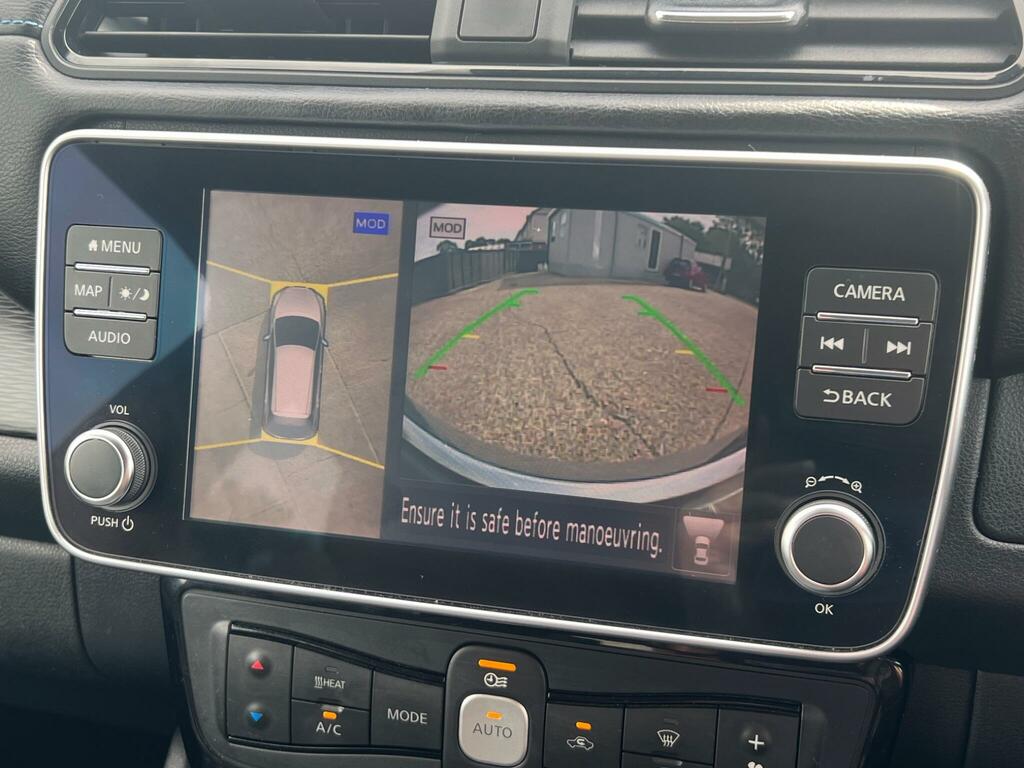 Nissan Leaf 110Kw N-connecta 40Kwh Green #23