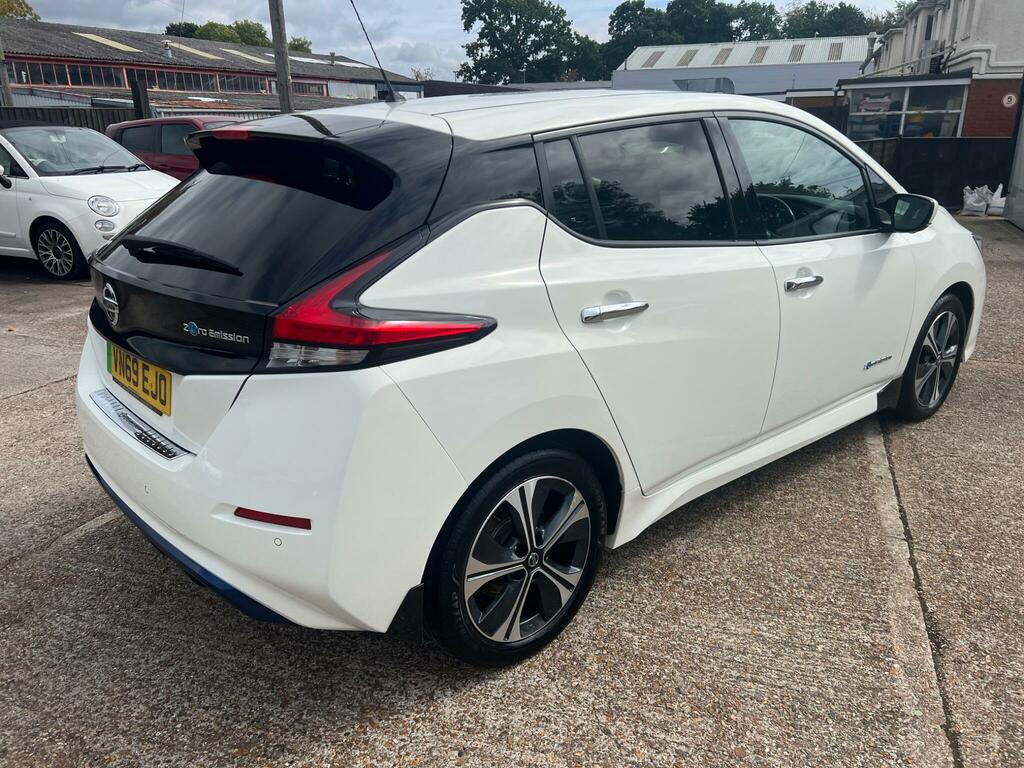Nissan Leaf 110Kw N-connecta 40Kwh Green #7