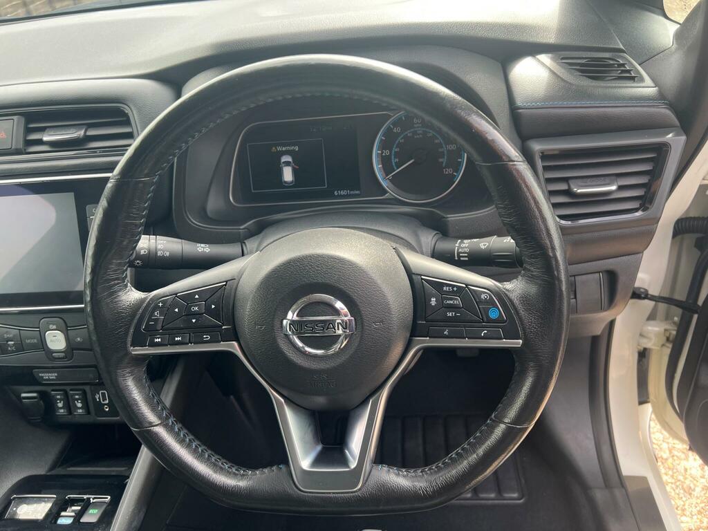 Nissan Leaf 110Kw N-connecta 40Kwh Green #15