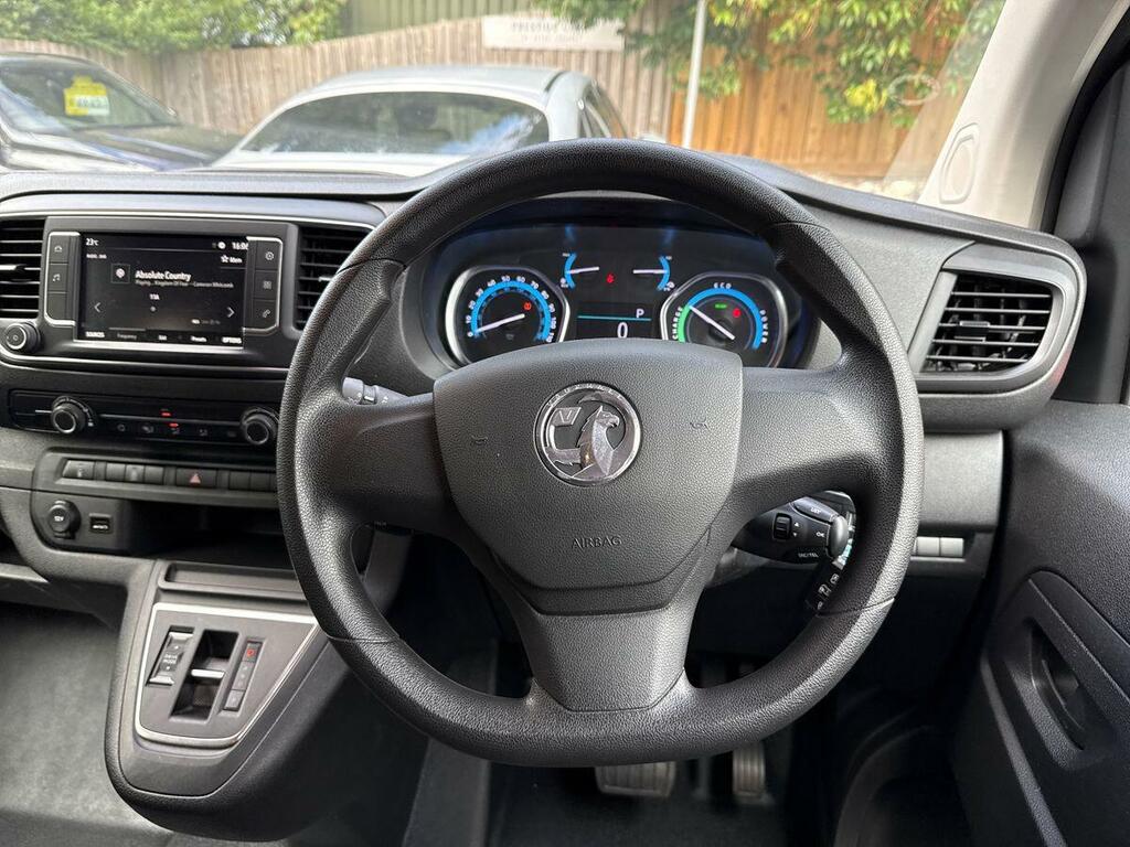 Vauxhall Vivaro 2.0 Turbo D 3100 Prime Panel Van 6Dr White #13