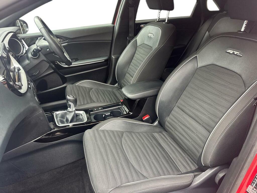 Kia Ceed 1.5 T-gdi Isg Gt-line Red #2