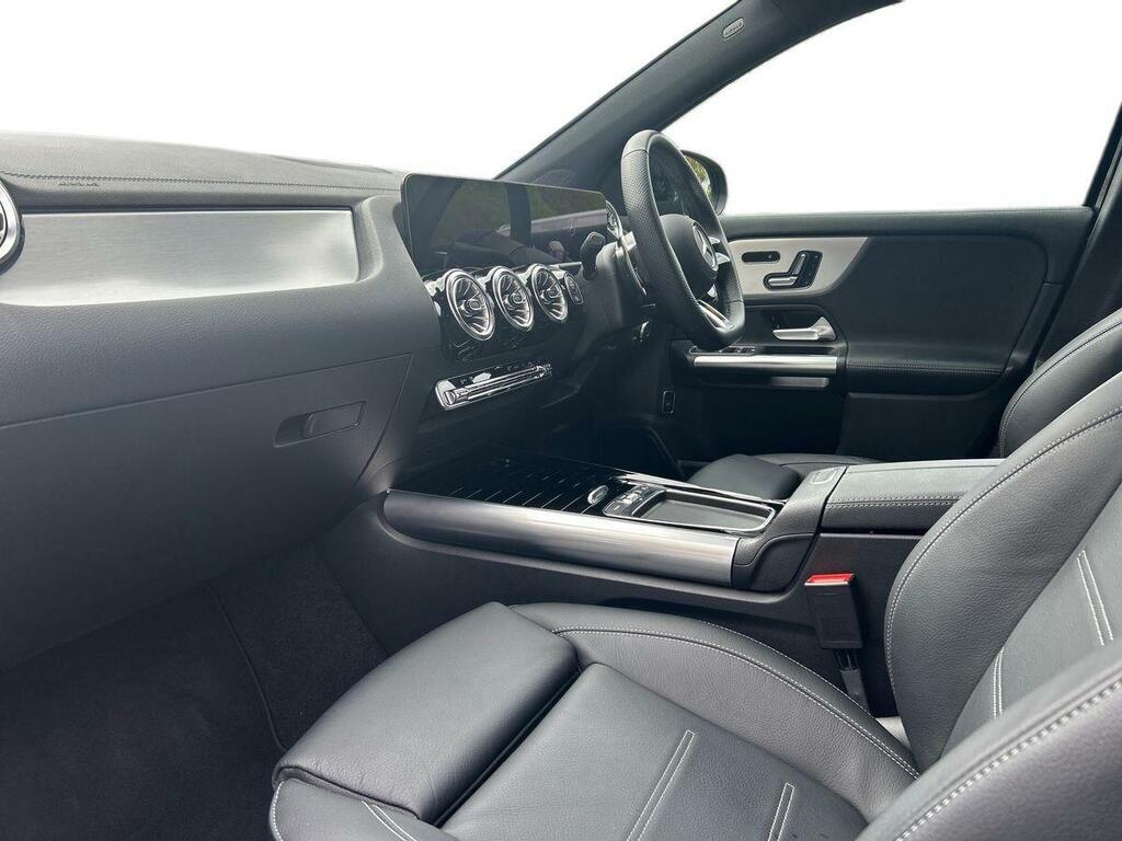 Mercedes-Benz GLA Class 200 Amg Line Premium Grey #2