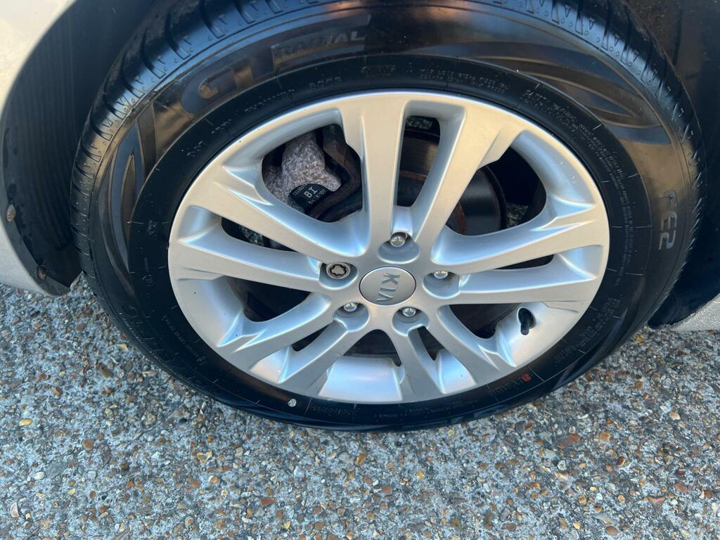 Kia Ceed 1.6 Crdi Ecodynamics 3 Sportswagon Manu Blue #9