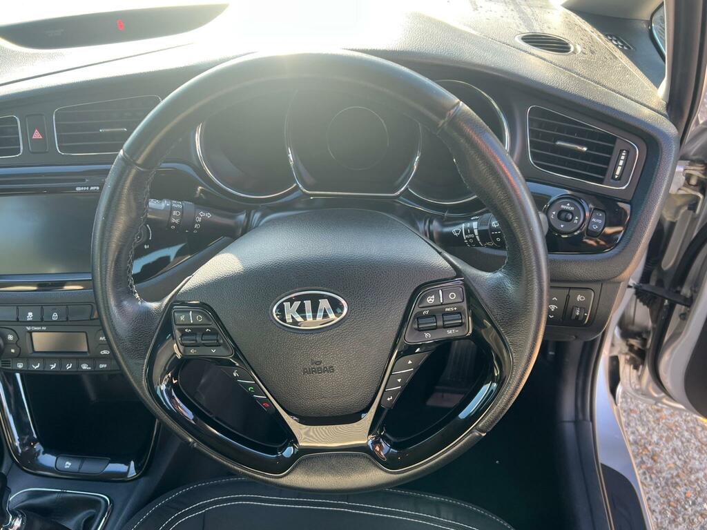 Kia Ceed 1.6 Crdi Ecodynamics 3 Sportswagon Manu Blue #15