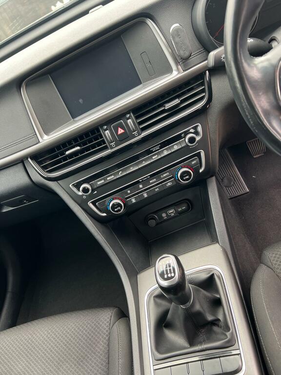 Kia Optima 1.7 Crdi 3 Sportswagon Silver #25