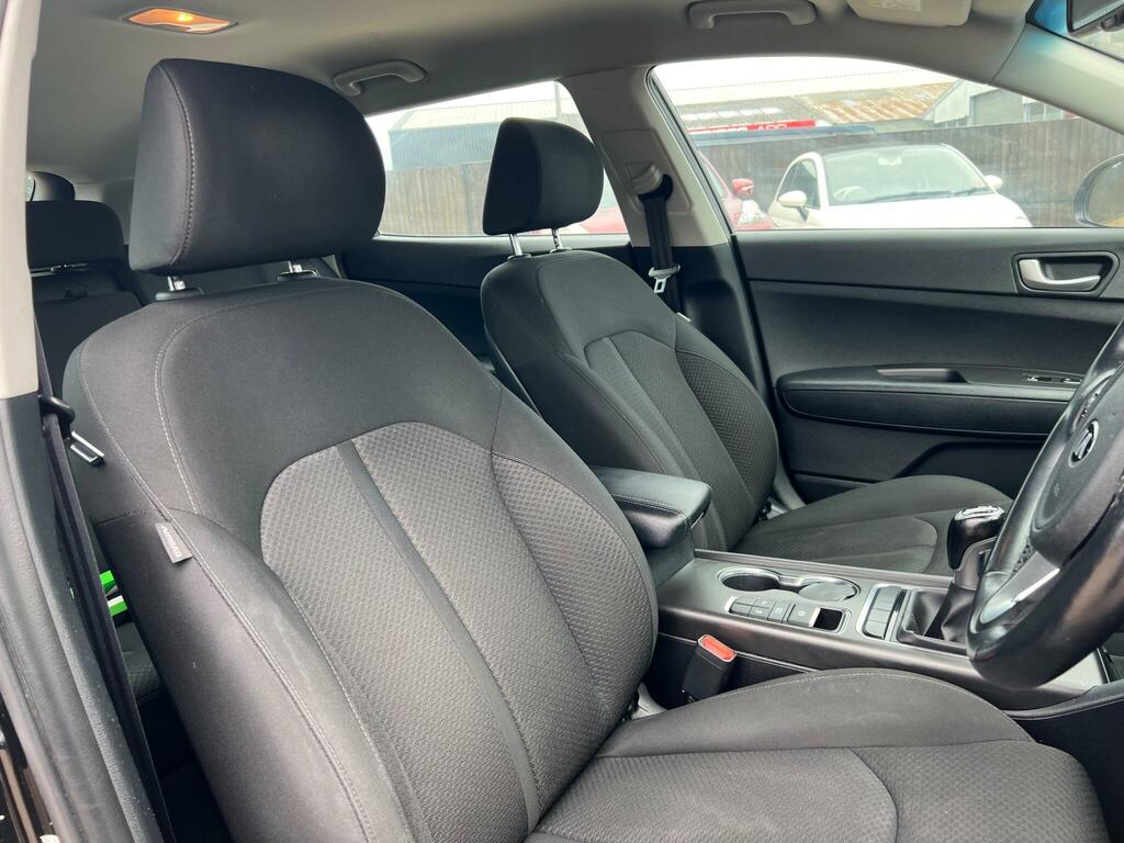 Kia Optima 1.7 Crdi 3 Sportswagon Silver #13