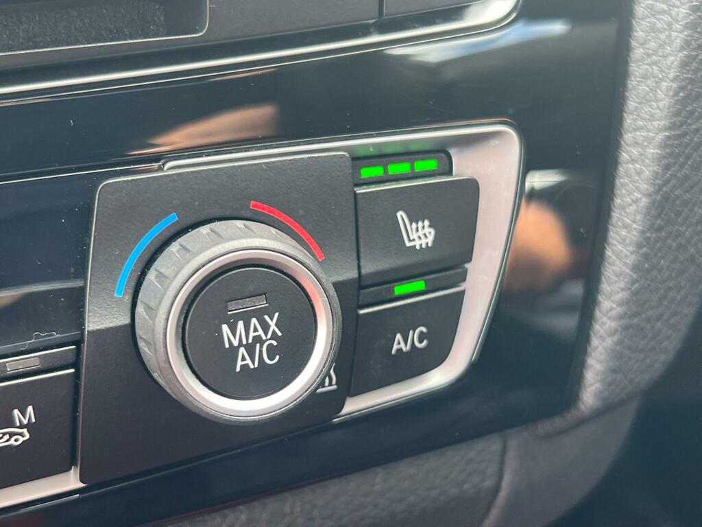 BMW 2 Series 2.0 220D M White #29