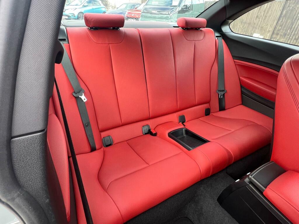 BMW 2 Series 2.0 220D M White #13