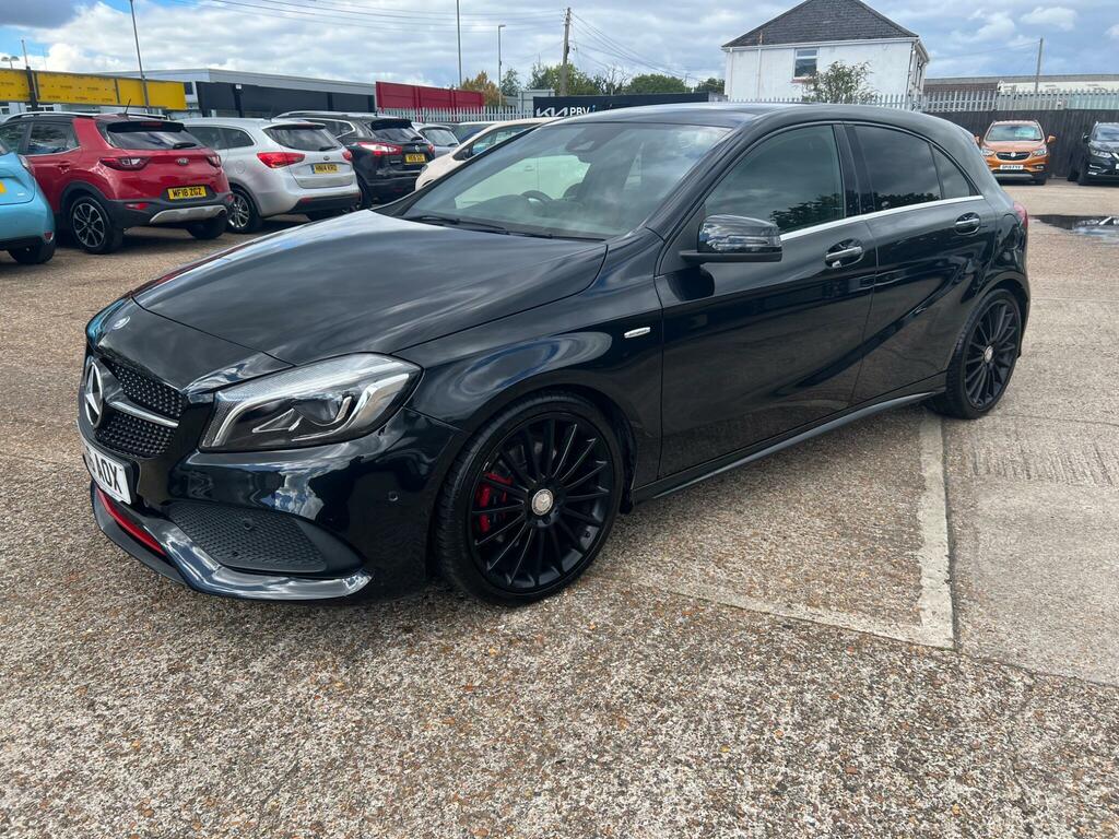 Mercedes-Benz A Class 2.0 A250 Amg Premium 7G-dct 4Matic Euro 6 Ss Black #3