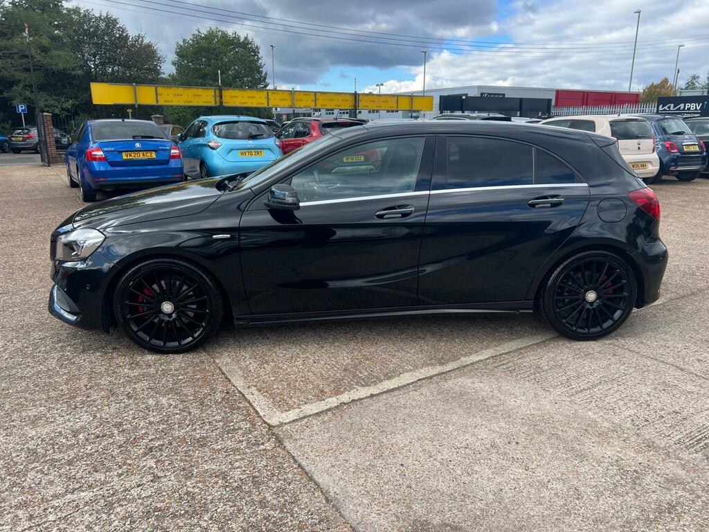 Mercedes-Benz A Class 2.0 A250 Amg Premium 7G-dct 4Matic Euro 6 Ss Black #4