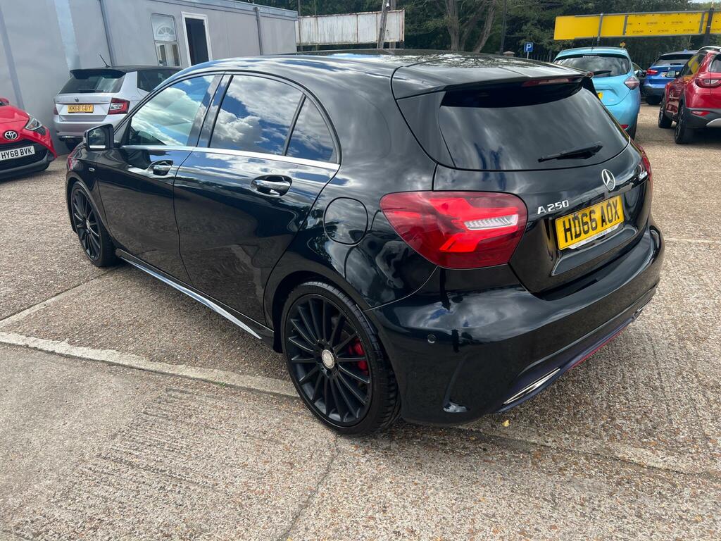 Mercedes-Benz A Class 2.0 A250 Amg Premium 7G-dct 4Matic Euro 6 Ss Black #5