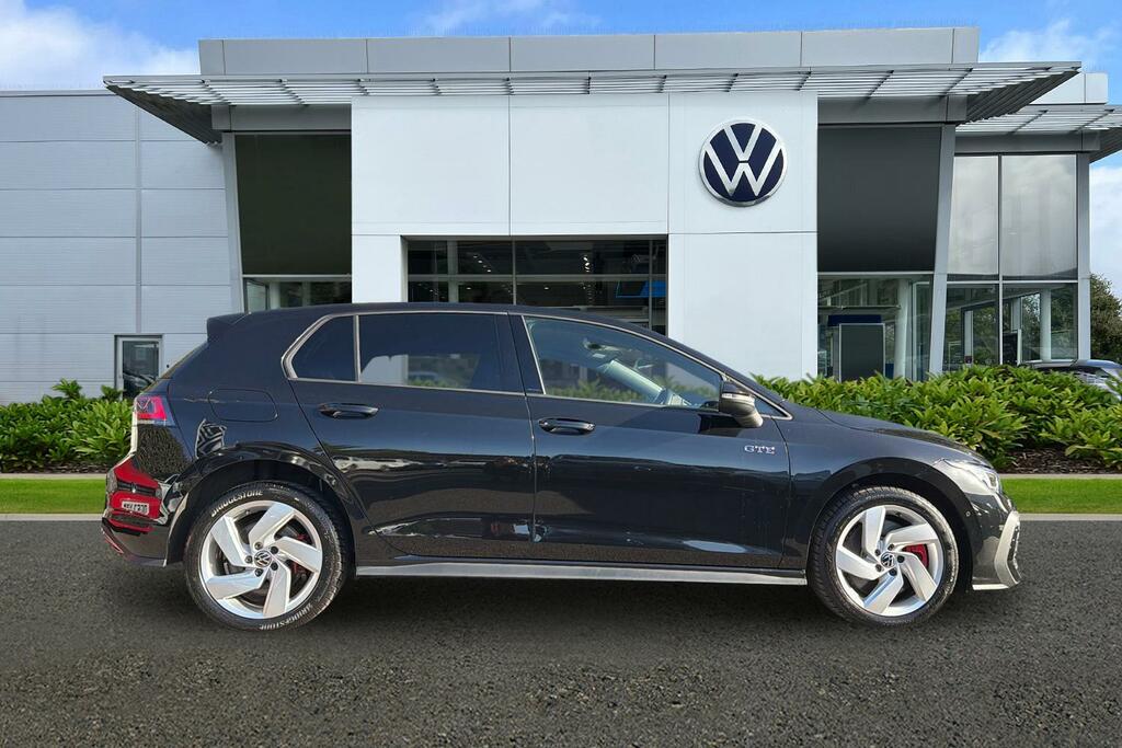 Volkswagen Golf 1.5 Tsi 272 Gte Ehybrid Dsg #4