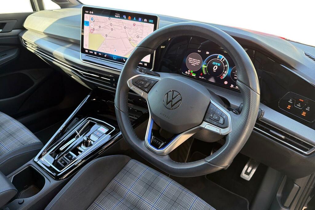 Volkswagen Golf 1.5 Tsi 272 Gte Ehybrid Dsg #6
