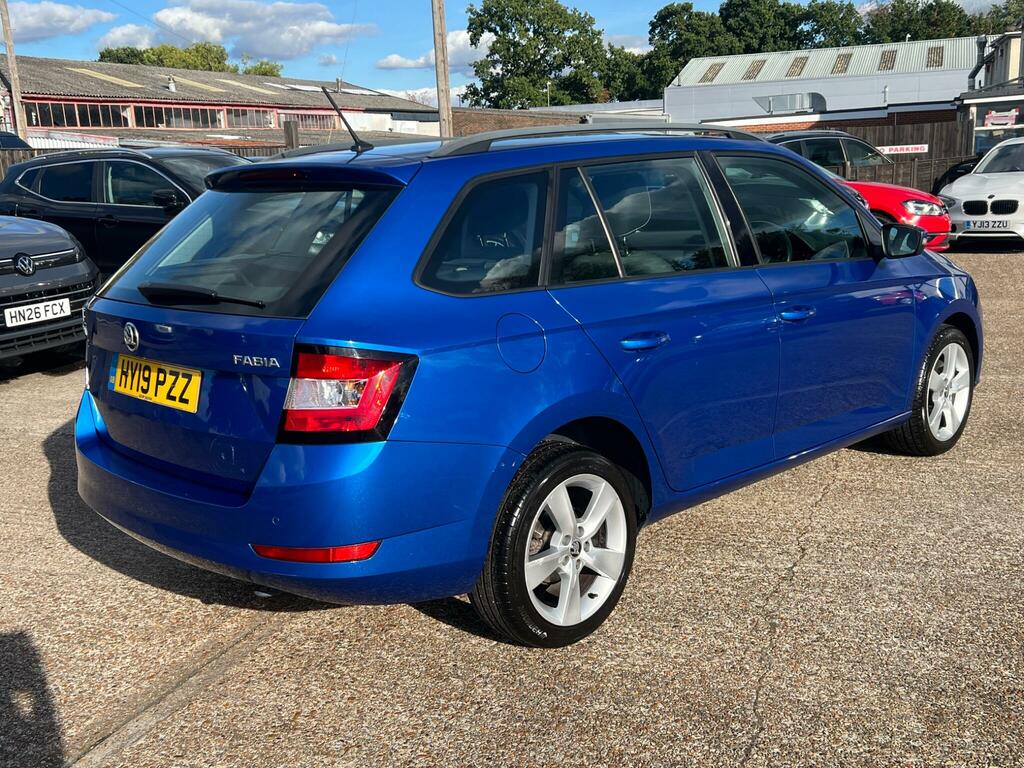 Skoda Fabia 1.0 Tsi Colour Edition #7