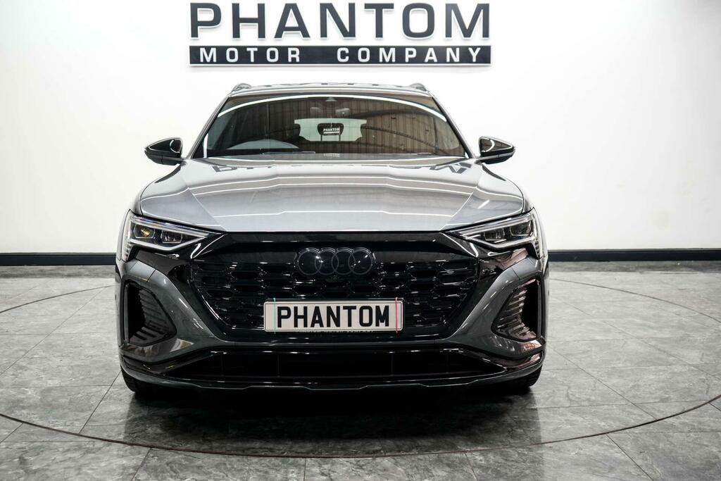 Audi Q8 e tron Black Edition Grey #2