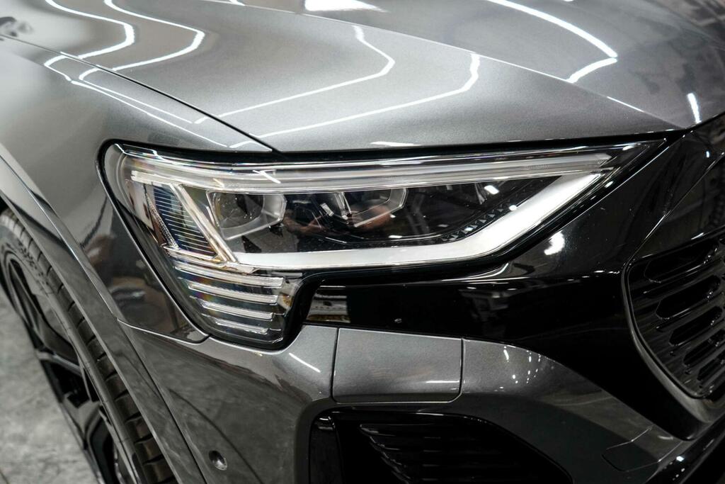 Audi Q8 e tron Black Edition Grey #6