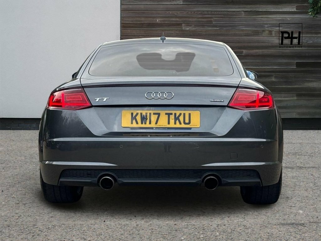 Audi TT 2L Black Edition Grey #5