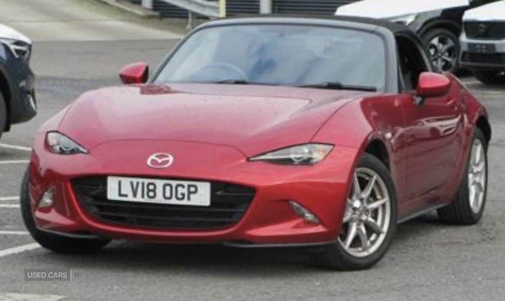 Mazda MX-5 1.5 Se Red