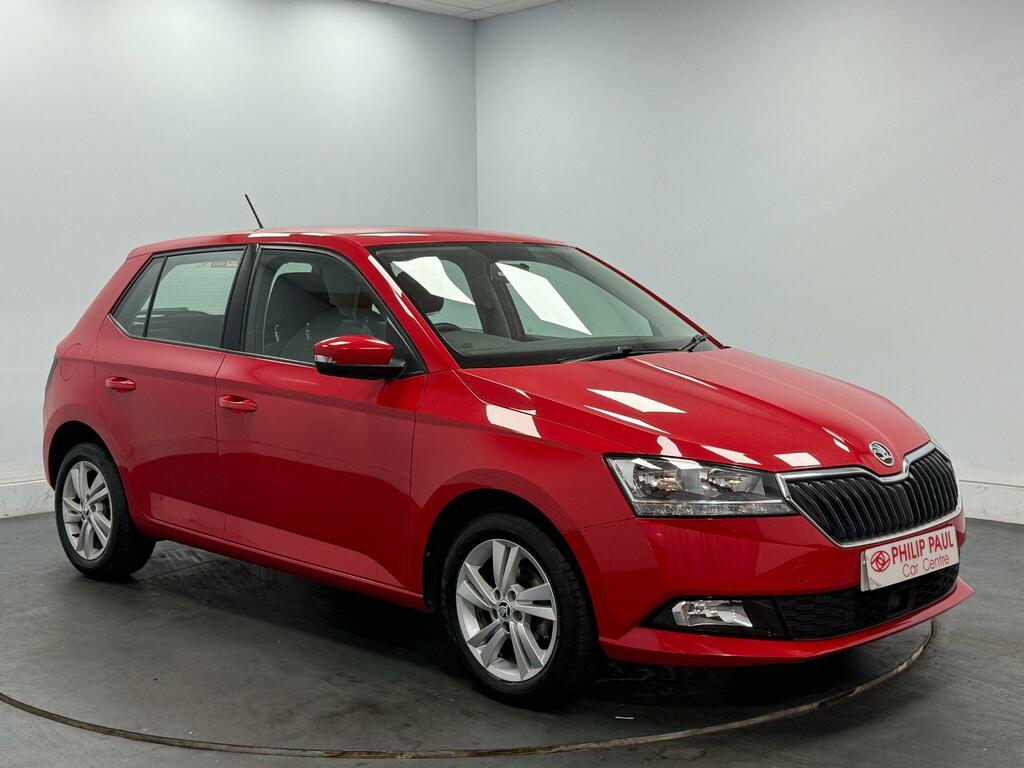 Skoda Fabia 1.0 Mpi 75 Se Red