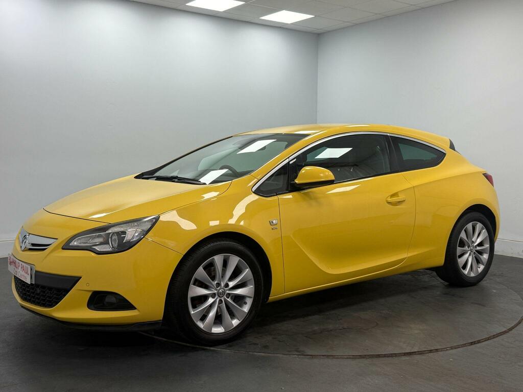 Vauxhall Astra GTC 1.4T 16V 140 Sri Yellow #2