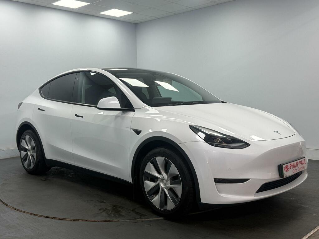 Tesla Model Y Long Range Awd White