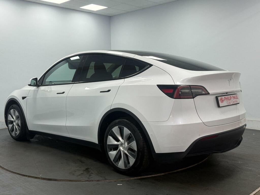 Tesla Model Y Long Range Awd White #4