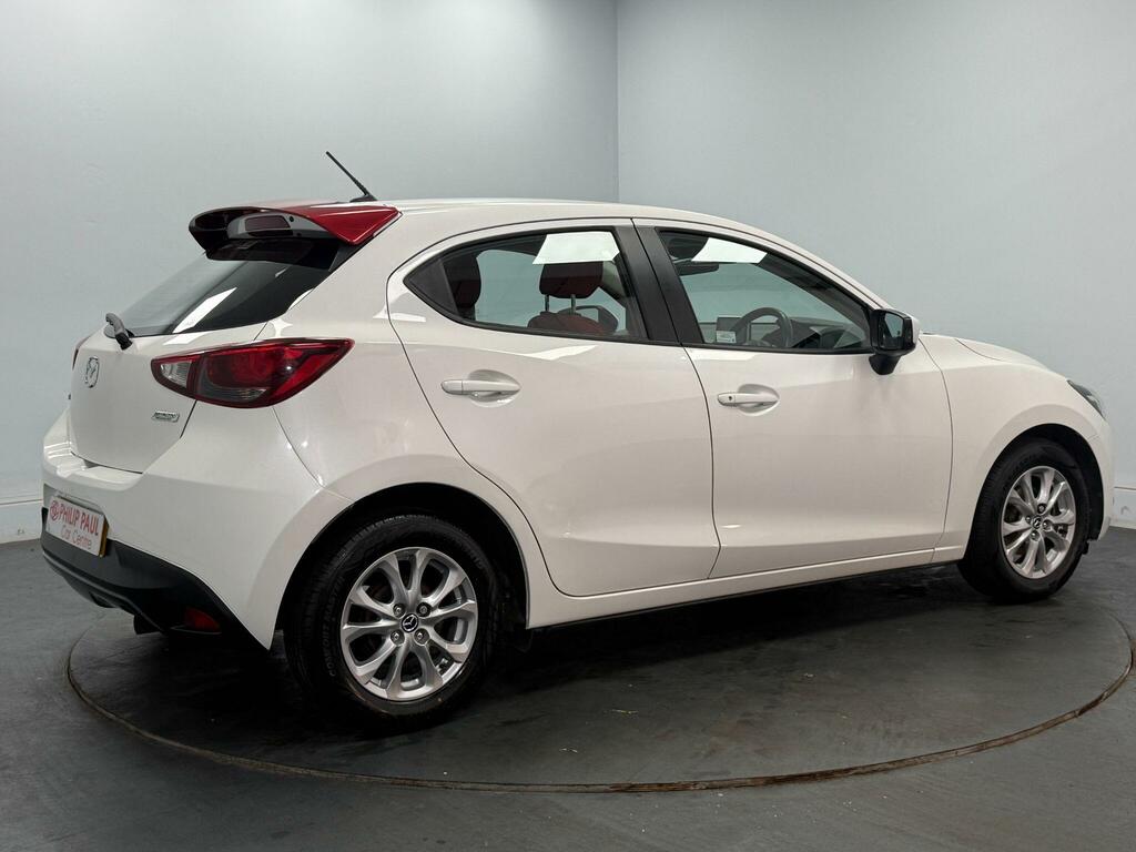 Mazda 2 1.5 Red Edition White #3