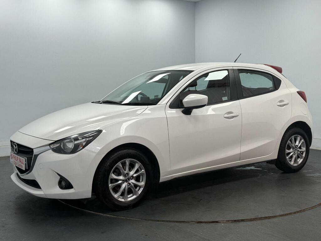 Mazda 2 1.5 Red Edition White #4