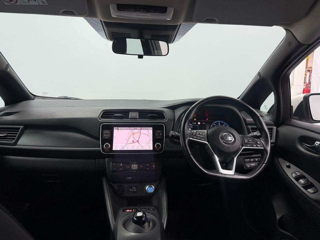 Nissan Leaf 110Kw N-connecta 40Kwh Black #21