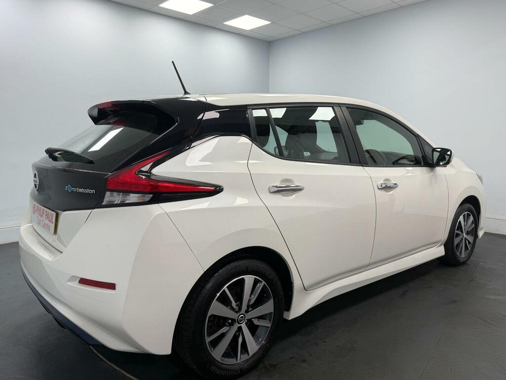 Nissan Leaf 110Kw N-connecta 40Kwh Black #44