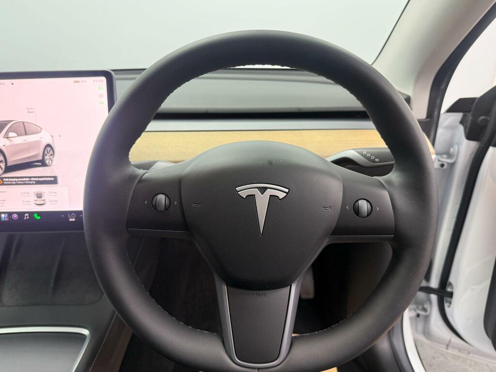 Tesla Model Y Long Range Awd White #6
