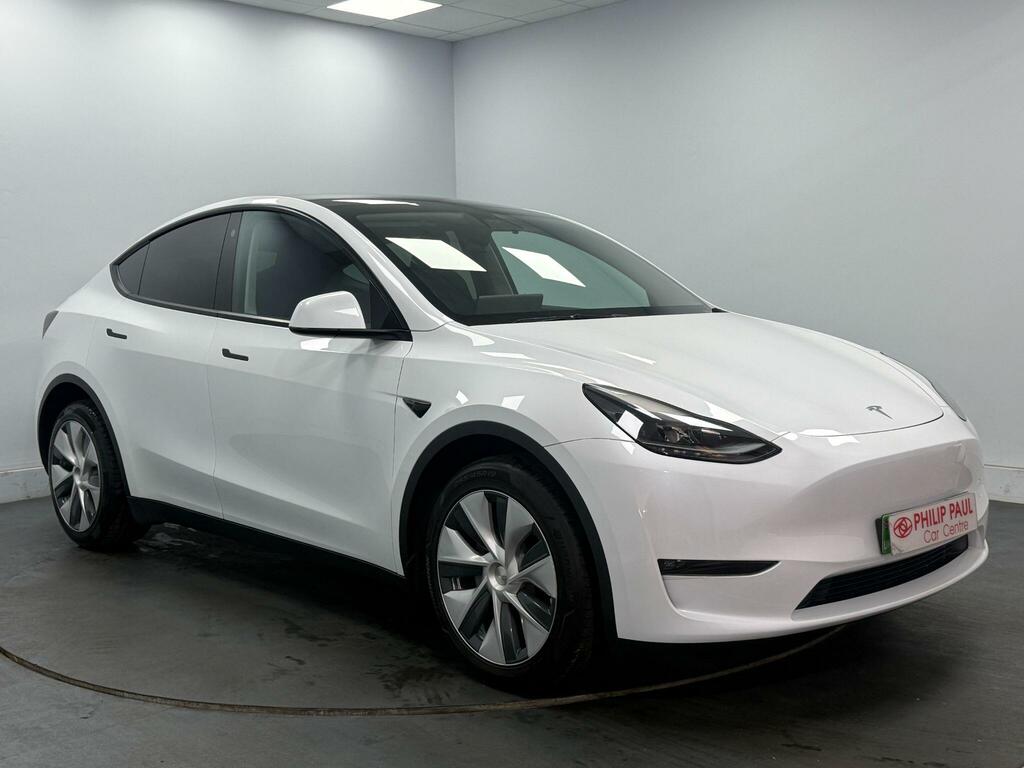 Tesla Model Y Long Range Awd White