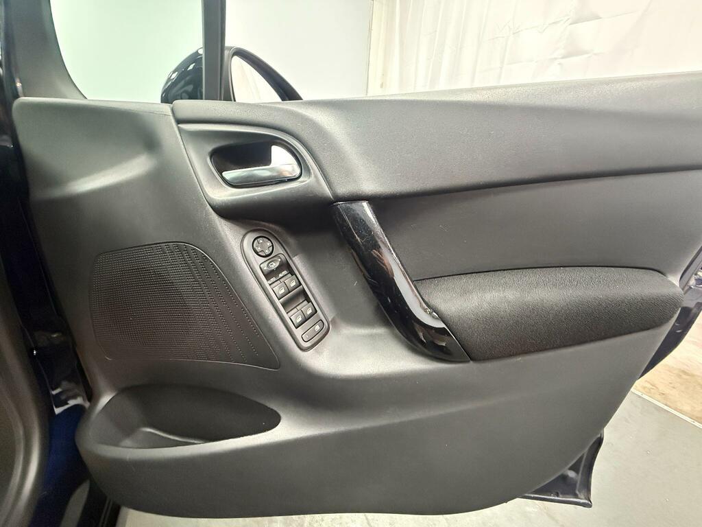 Citroen C3 1.6 Vti Exclusive Euro 5 Purple #12