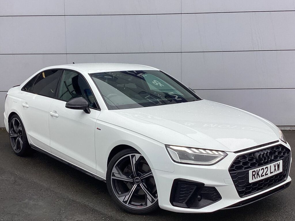 Audi A4 2.0 Tfsi 35 Black Edition Saloon S Tron Black