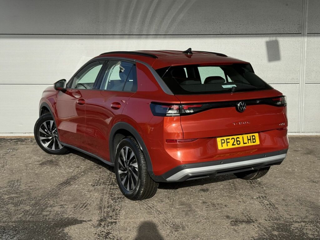 Volkswagen T-Roc 1.5 Tsi Life 150 Bhp Dsg Red #5