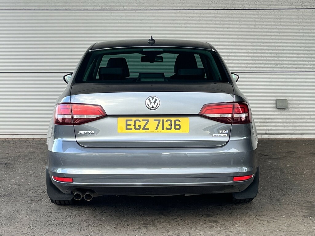 Volkswagen Jetta 2.0 Tdi Gt 150 Bhp Grey #4