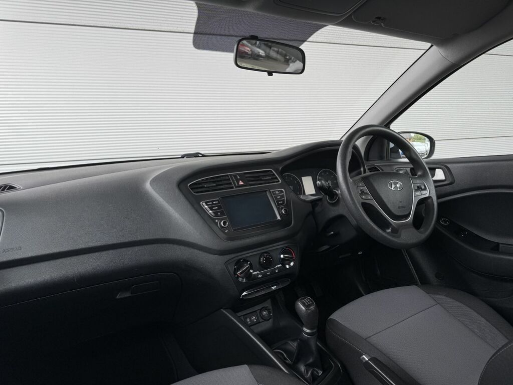 Hyundai I20 1.2 Mpi S-connect 75 Bhp Grey #6