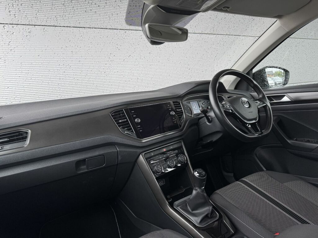 Volkswagen T-Roc 1.5 Tsi Se 150 Bhp Black #6