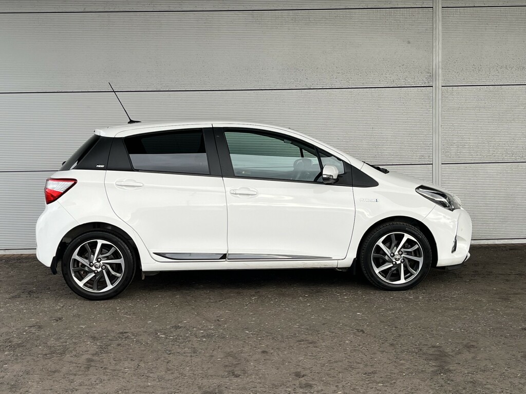 Toyota Yaris Launch Edition #3