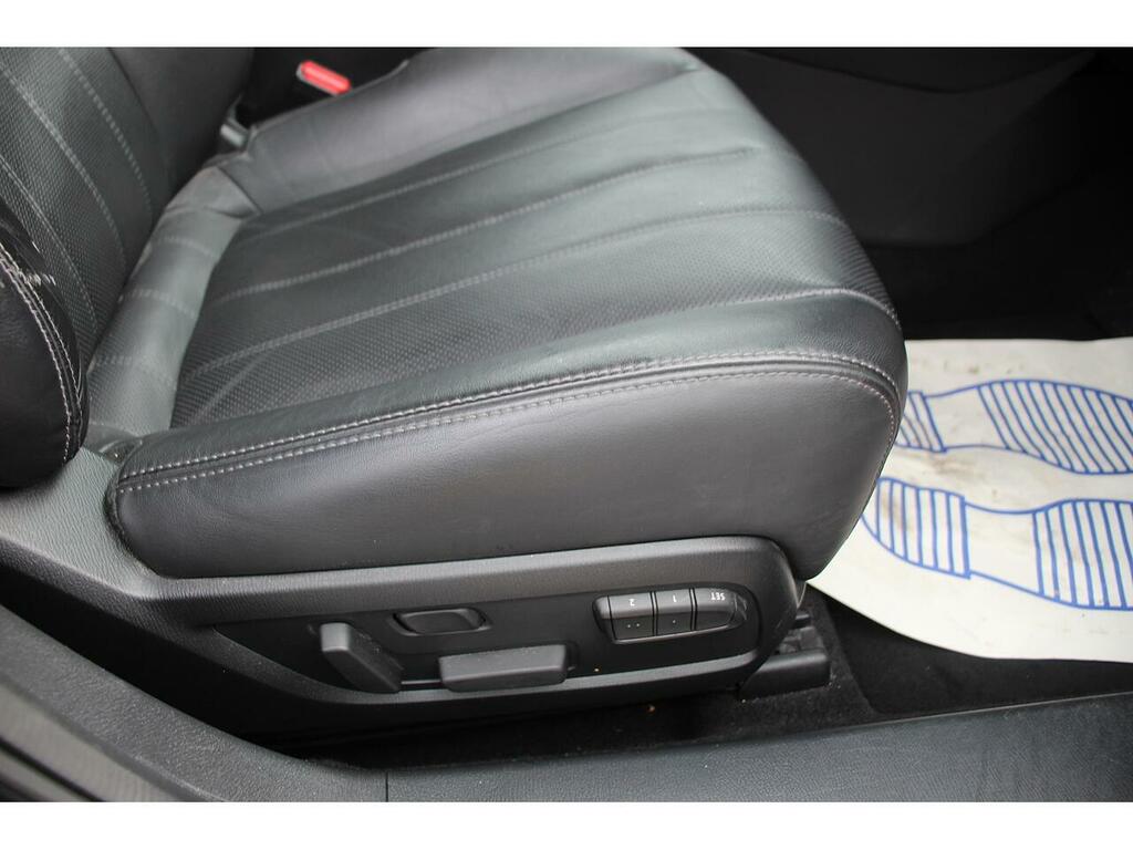 Mazda 6 2.0 Sport Nav Black #11