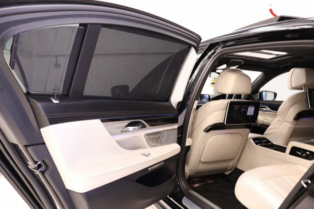 BMW 7 Series 730D Xdrive M Sport White #26