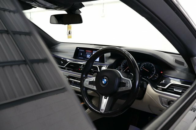BMW 7 Series 730D Xdrive M Sport White #35