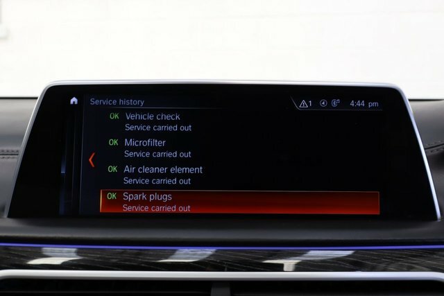 BMW 7 Series 730D Xdrive M Sport White #69