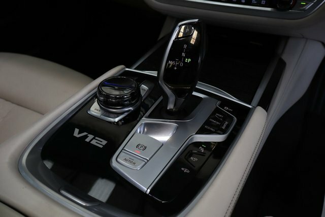 BMW 7 Series 730D Xdrive M Sport White #39
