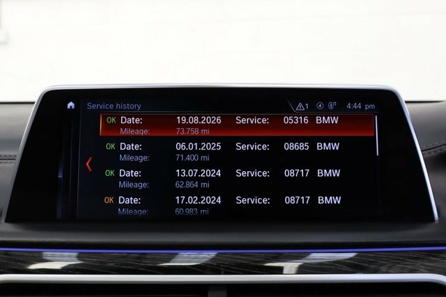 BMW 7 Series 730D Xdrive M Sport White #76