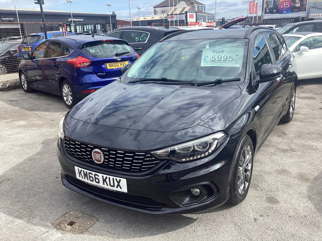 Fiat Tipo 1.6 Multijetii Easy Plus Estate Black #3