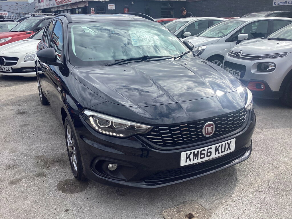 Fiat Tipo 1.6 Multijetii Easy Plus Estate Black #2