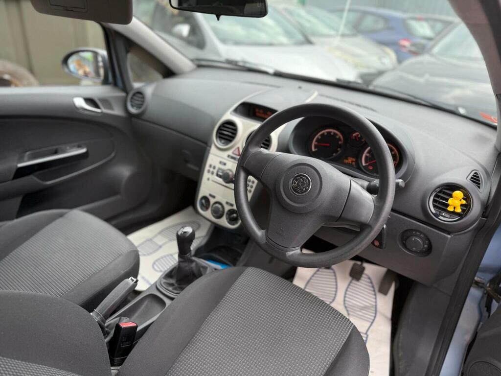 Vauxhall Corsa 1.4I 16V Club Blue #10