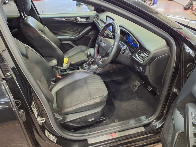 Ford Focus Ecoboost Mhev St-line X Black #6