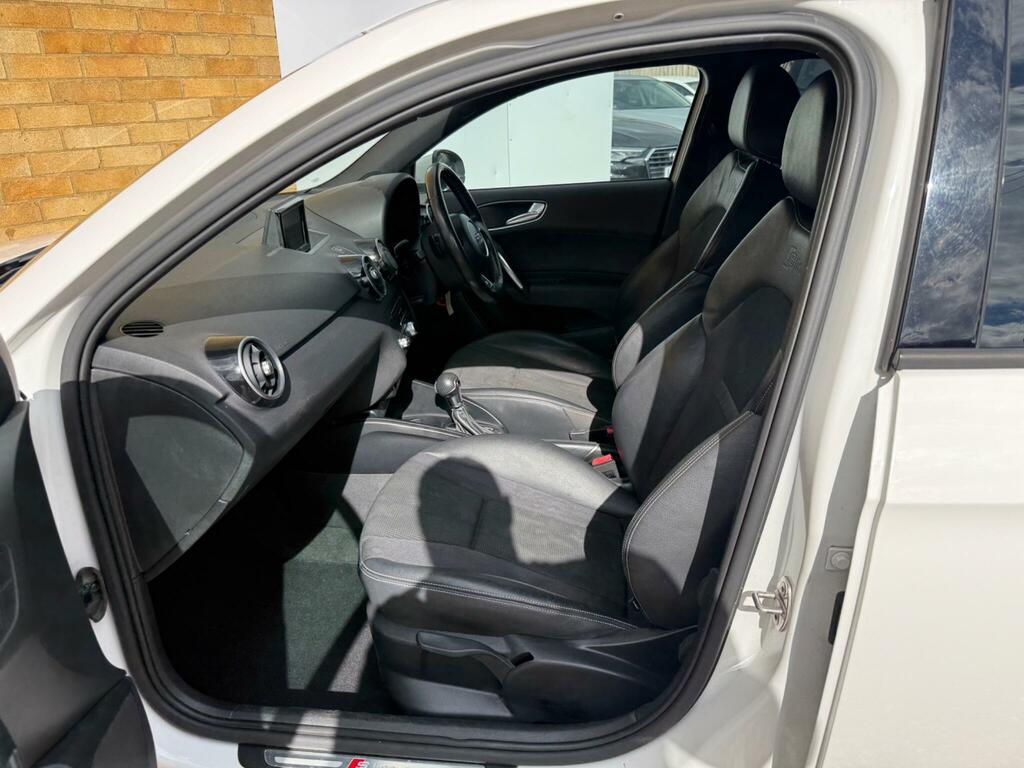 Audi A1 1.6 Tdi 116 Bhp S Line Sportback S Tronic  #35
